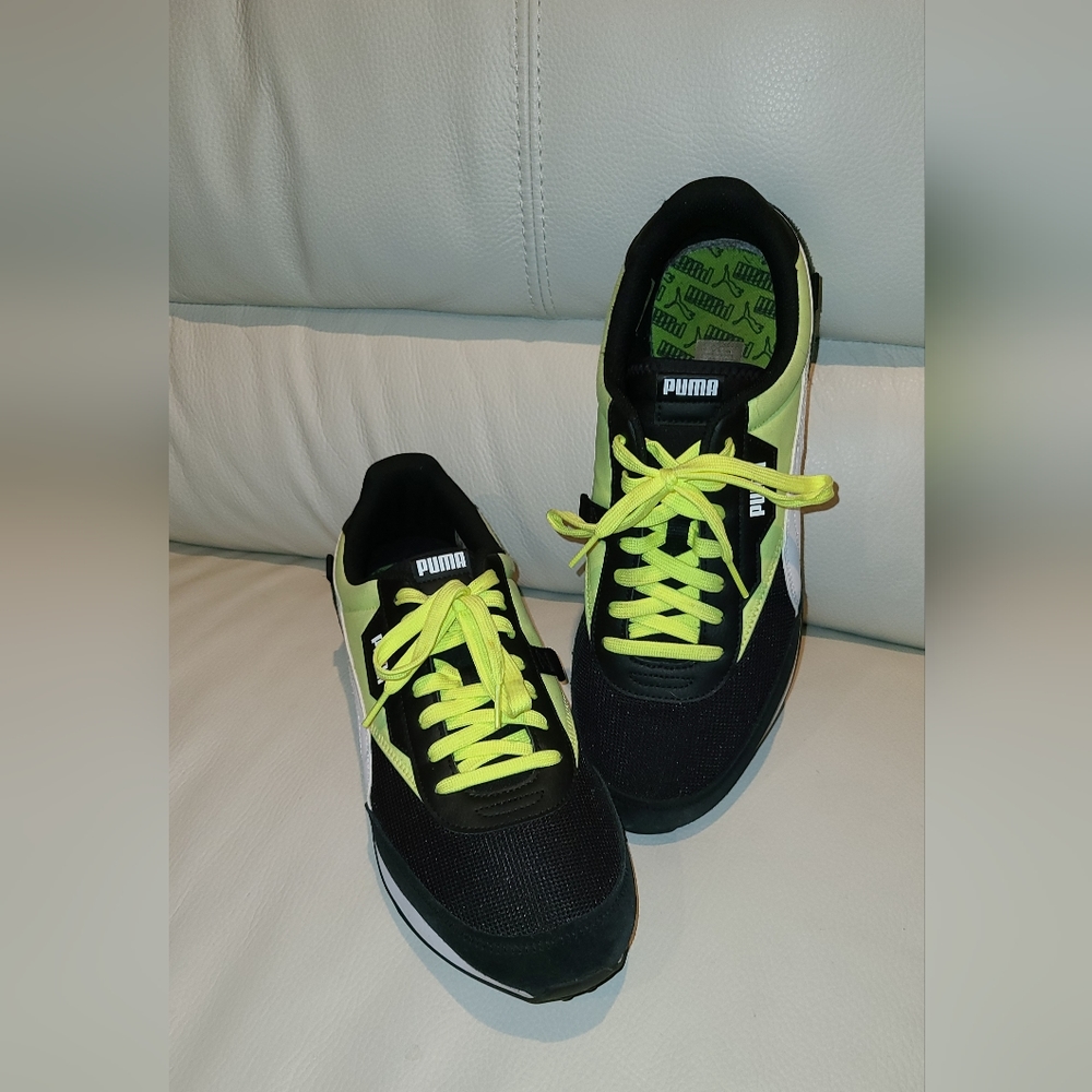 Men's Size 12 Future Rider Play On Men's Sneakers - Picture 3 of 7